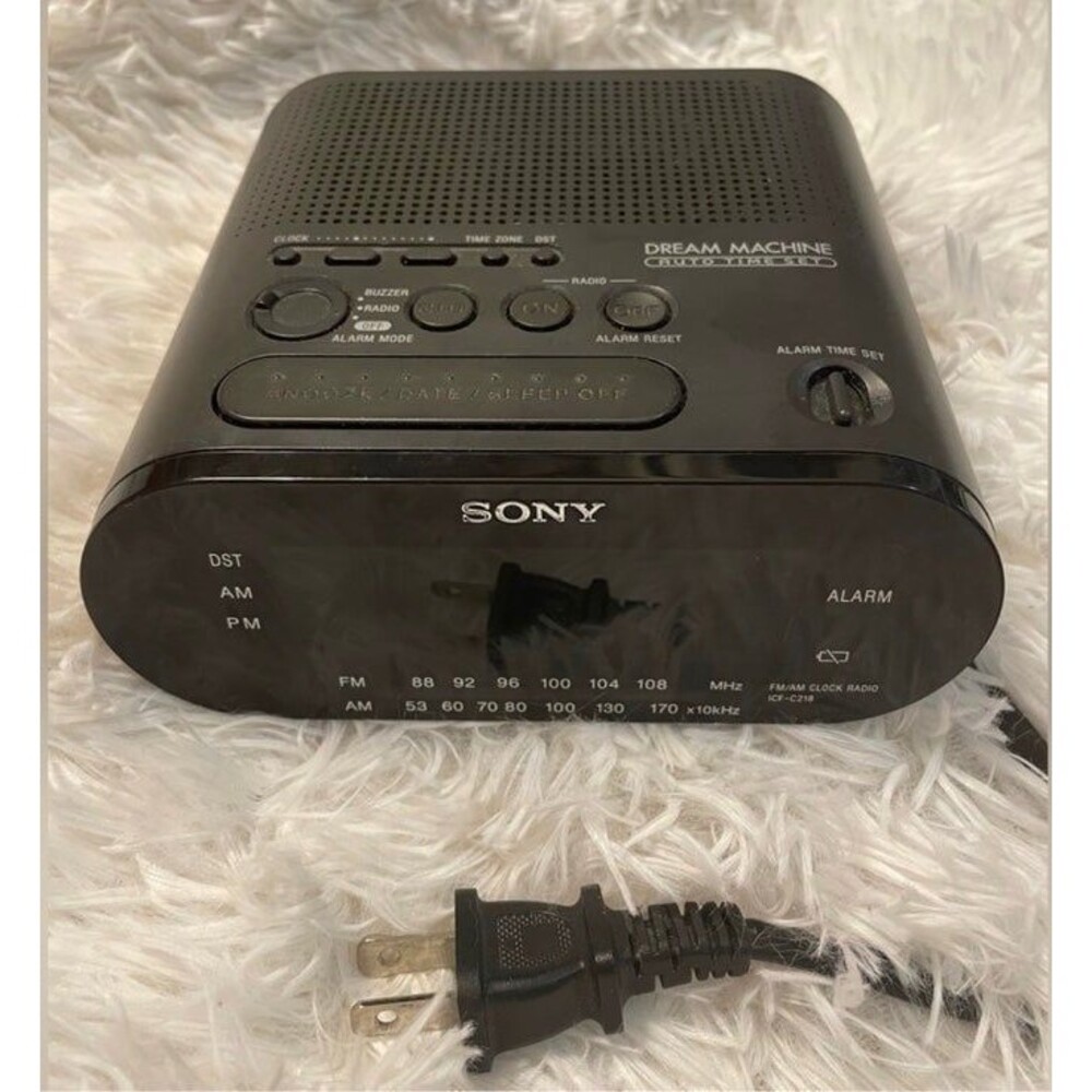 SONY Dream Machine Auto Time Set Radio Alarm Digital Alarm Clock • Plug in